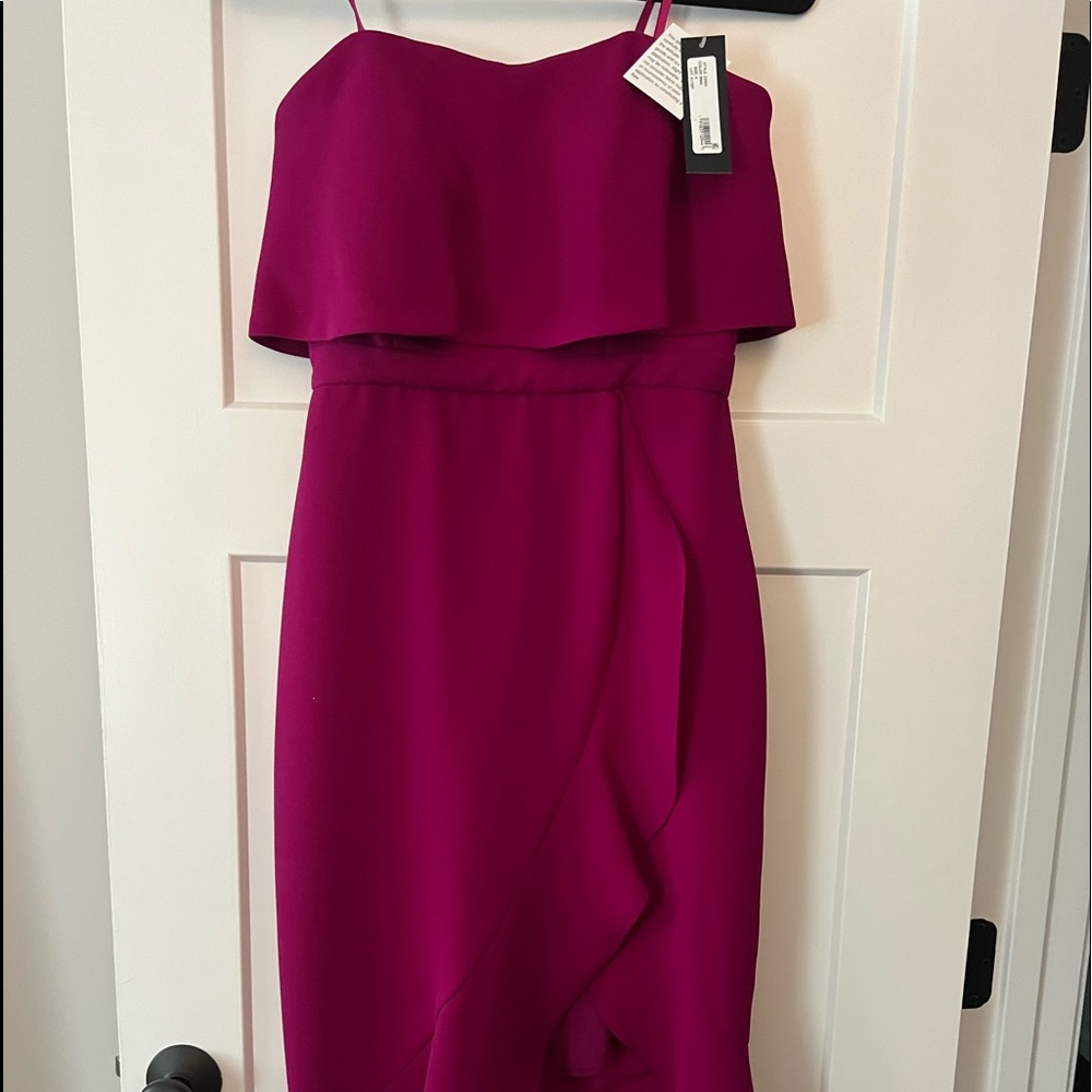 Xscape Strapless dress size 4. New with tags